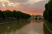 Tiber River, Rome Italy  Tiber River, Rome Italy : Tiber River, Rome Italy